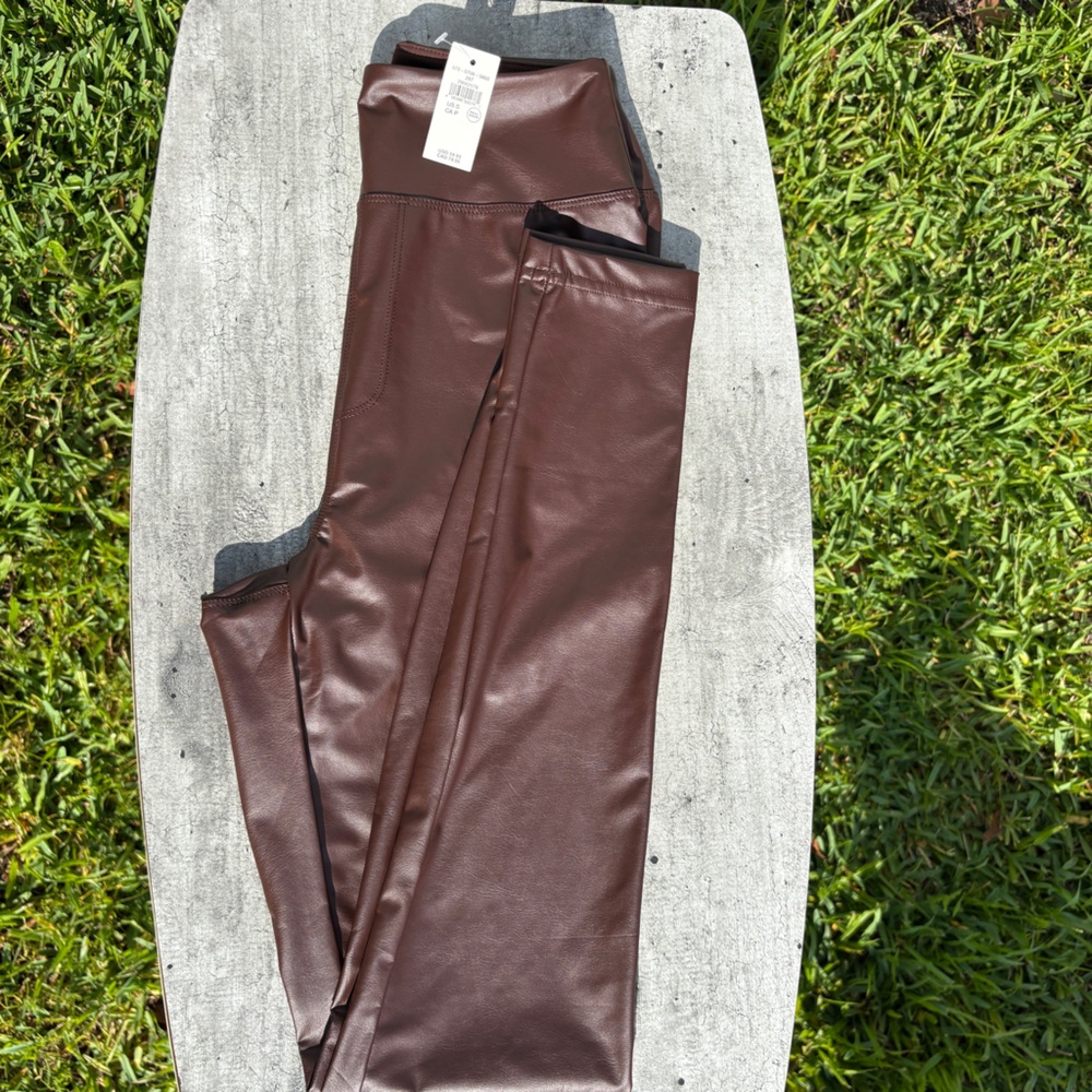 OFFLINE By Aerie Real Luxe Faux Leather Legging